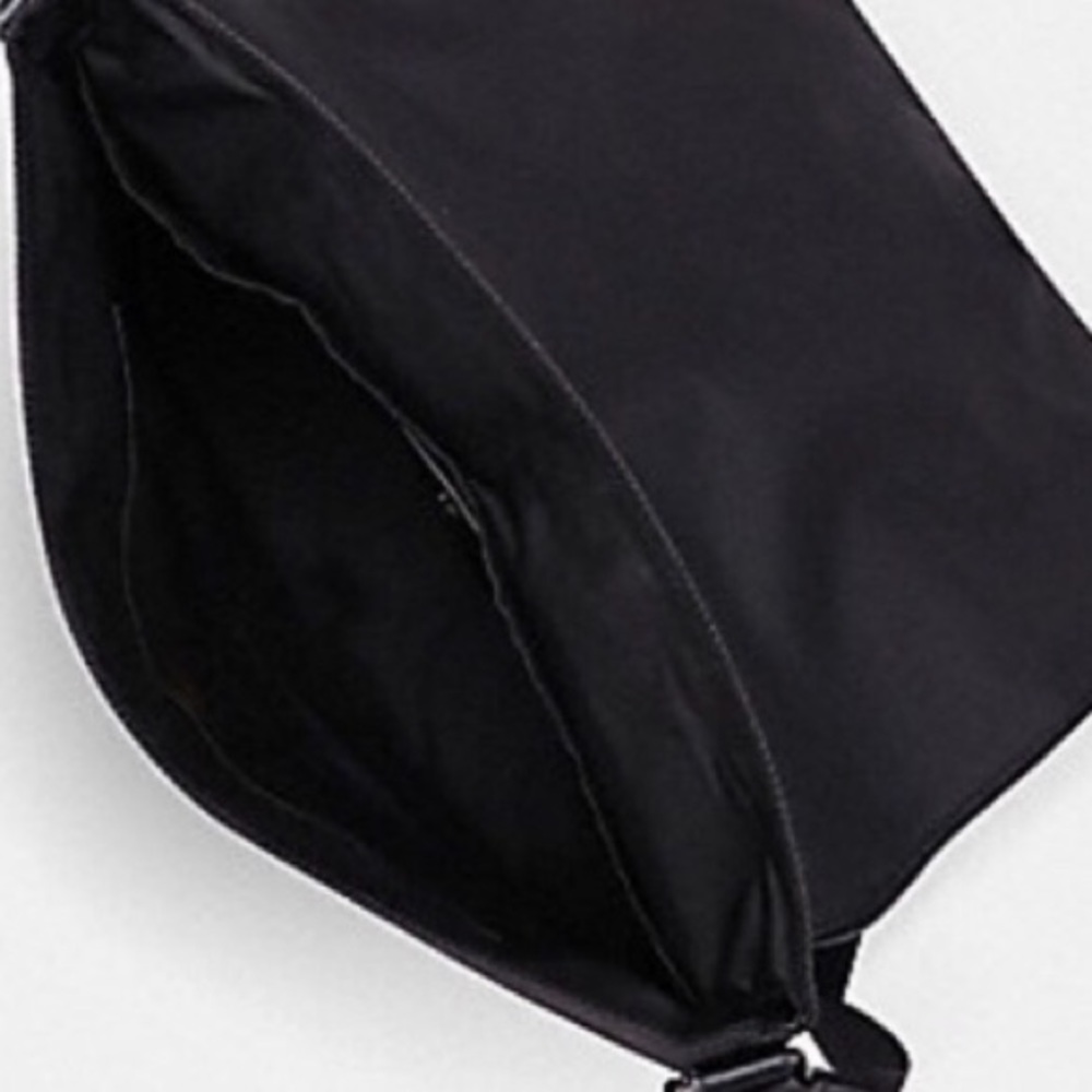 💼AUTHENTIC COACH BRAND NEW BLACK MESSENGER BAG 💼 - Picture 2 of 8